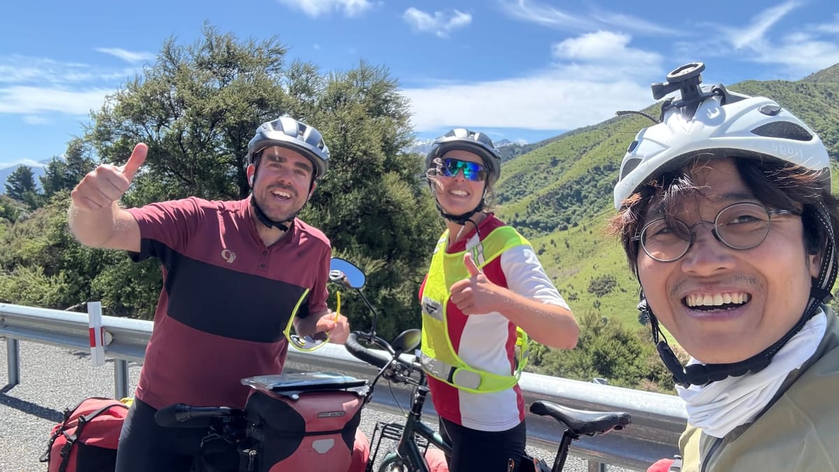 친절한 키위(Kiwi)들이 가장 단호해지는 순간: "No Passport, No Beer"