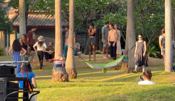 "철도가 공간을 살해했다": 2주만에 도착한 북방의 장미🌹, 치앙마이