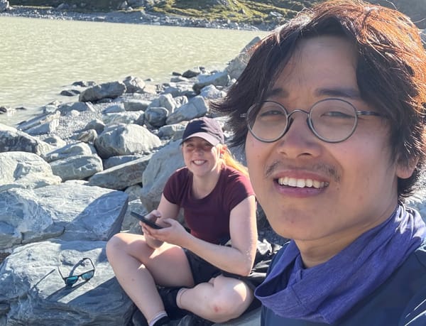 마운트쿡 덤불 뒤에 수상한 텐트: 오스트리아 친구 Hannah와의 재회