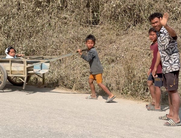 6년 만의 방비엥, 다시 찾은 남싸이 전망대